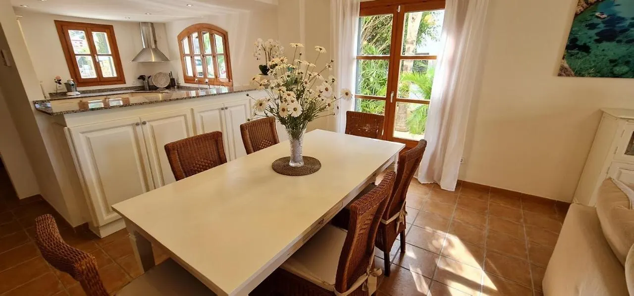 *Casa Aguamarina* Villa Am Meer Cala Pi